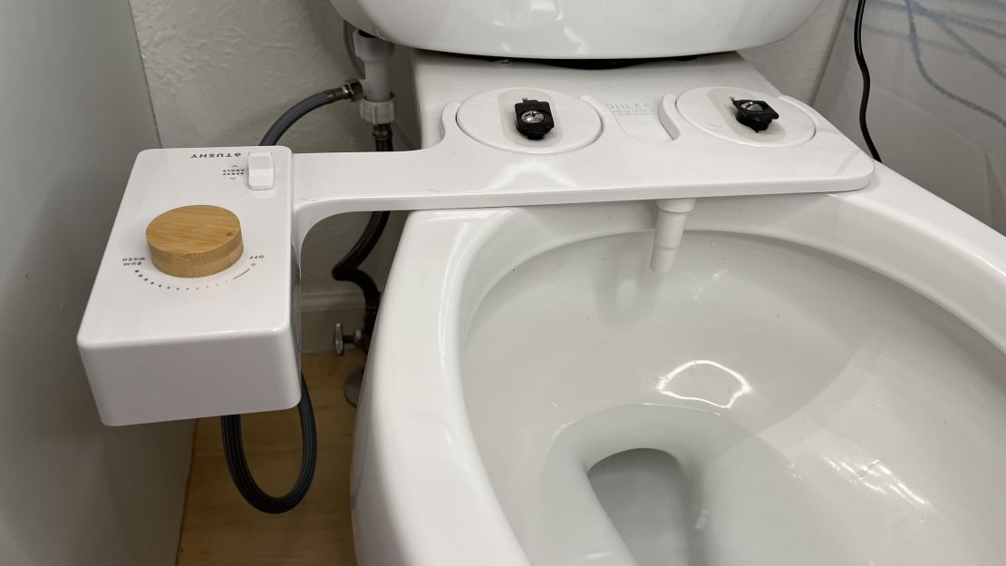 Tushy Classic 3.0 Bidet Attachment with toilet lid off