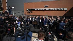 Fox News settles with Dominion for $787 million, averting defamation trial over its 2020 election lies-Breaking News, Latest Updates