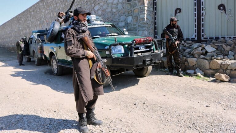 Afghanistan accuses Pakistan of shelling outskirts of eastern city, killing and wounding civilians-Breaking News, Latest Updates