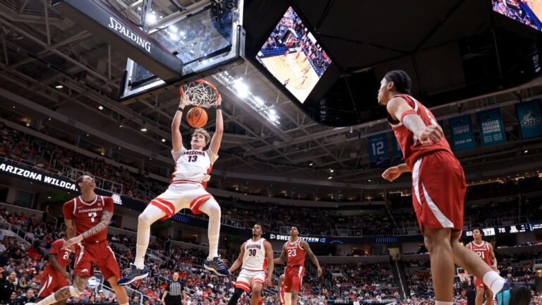 Arizona beats Arkansas by 21 in NCAA tournament Sweet 16 | Latest Sports News
