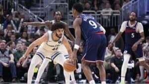 Clippers Roll Past Bucks for Fifth Straight Win Behind An All-Around Effort | Latest Sports News