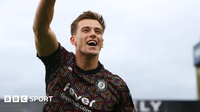 Man Utd’s on-loan keeper Radek Vitek on life at Bristol City | Latest Sports News