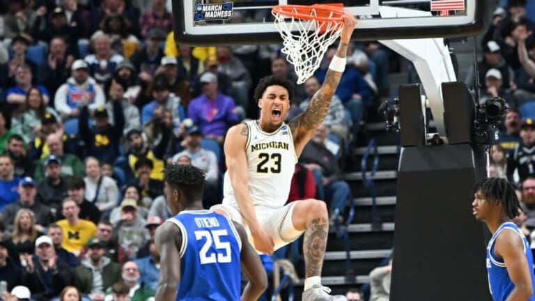 Men’s March Madness live tracker: Updates on Michigan-Tennessee | Latest Sports News
