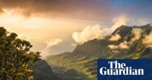 Three killed as tourist helicopter crashes on Hawaiian island of Kauai | Hawaii – Breaking News, Latest Updates