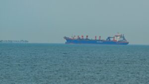 Trump extends deadline for Iran to open Strait of Hormuz : NPR – Breaking News, Latest Updates