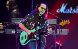 Watch Rush play live with new drummer Anika Nilles for the first time in surprise awards show performance – Celebrity & Entertainment News