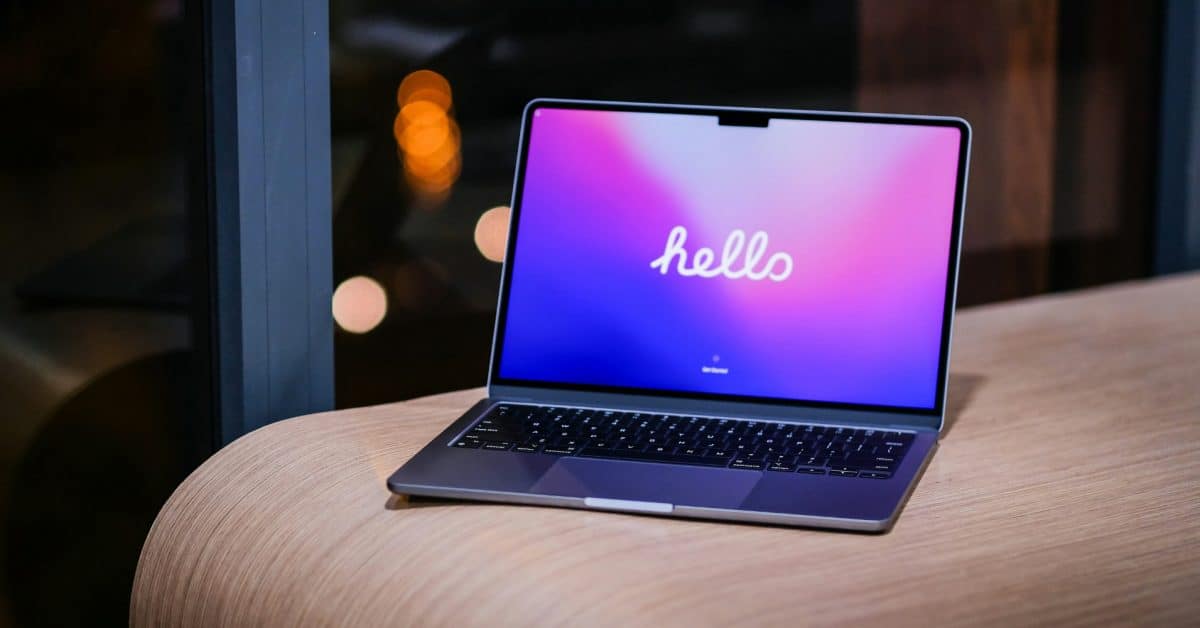 Apple to outperform broader notebook market amid downturn – Latest Technology News & Trends