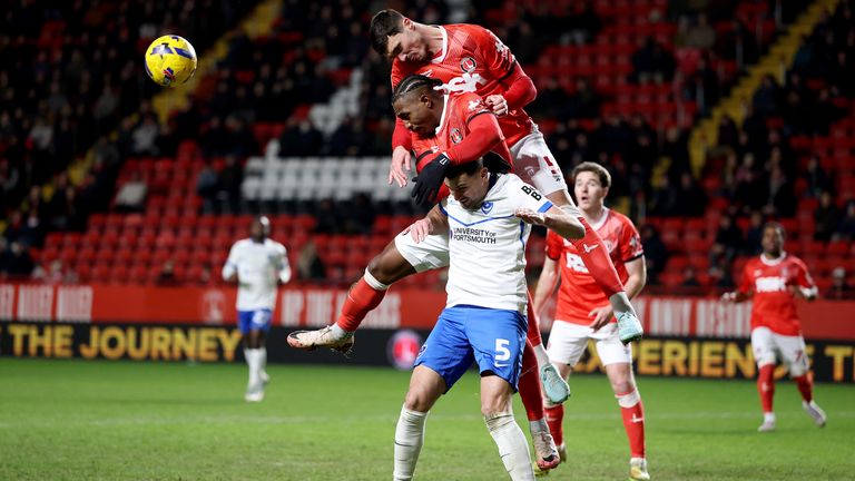 Lloyd Jones wins a header