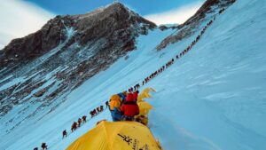 Nepal probe exposes $20M insurance scheme involving Mt Everest guides-Breaking News, Latest Updates