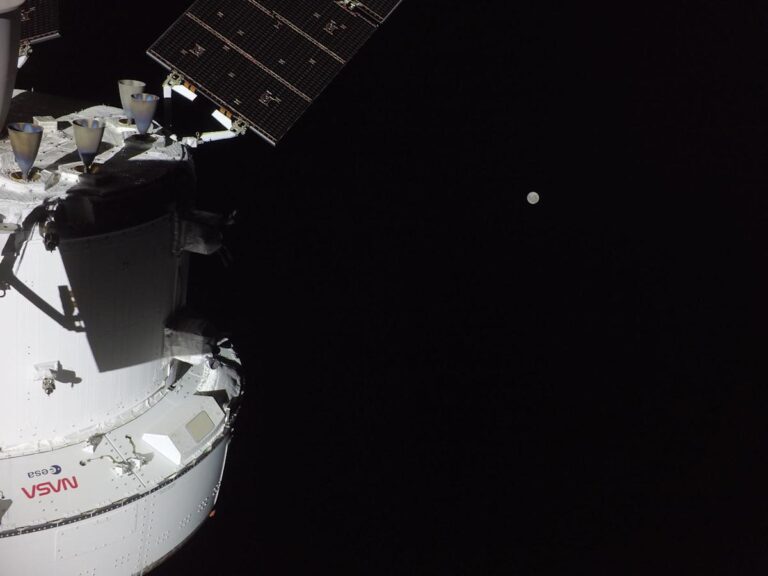 The latest on the Artemis II mission to the moon, and more science stories – Latest Technology News & Trends