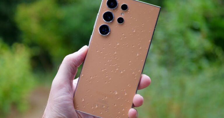 The Galaxy S26 Ultra is a stunner, but it’s two-year old sibling is still kicking it just fine for me – Latest Technology News & Trends