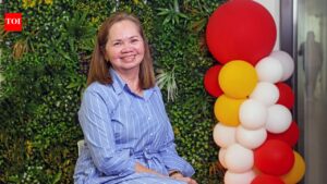 Filipino bakery owner in UAE offers free grocery to expats facing job loss and unpaid leave: Each branch to distribute 100 packets | World News-Breaking News, Latest Updates