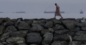 In Strait of Hormuz, Iran and China take aim at US dollar hegemony | Business and Economy News-Breaking News, Latest Updates