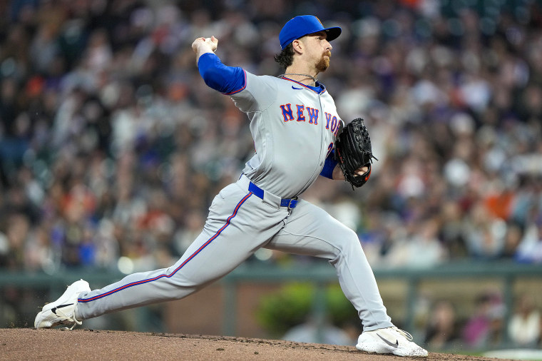Image: Nolan McLean of the New York Mets pitches