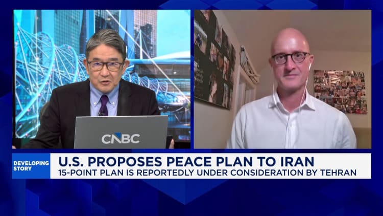 Trump should embargo Iran's oil, but he's too paranoid about prices at the pump: Brookings