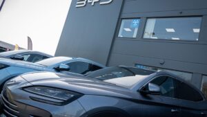 The Iran War Is Driving a Global Surge of Interest in Electric Vehicles-Breaking News, Latest Updates