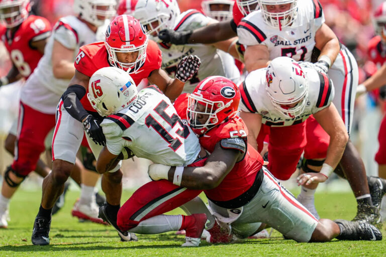 Packers 7-round mock draft: Back-to-back Georgia picks and a backup QB | Latest Sports News