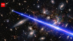 Astronomers detect mega-laser beam signal from 8 billion light-years away |-Breaking News, Latest Updates