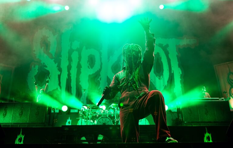 Slipknot fans react after receiving ‘Look Outside Your Window’ early ahead of Record Store Day – comparing it to Radiohead and Pink Floyd – Celebrity & Entertainment News
