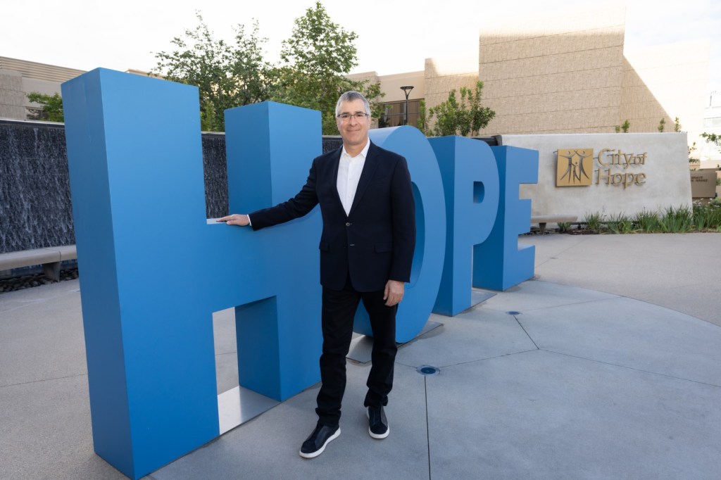 City of Hope to Honor Primary Wave’s Larry Mestel at 2026 Gala – Celebrity & Entertainment News