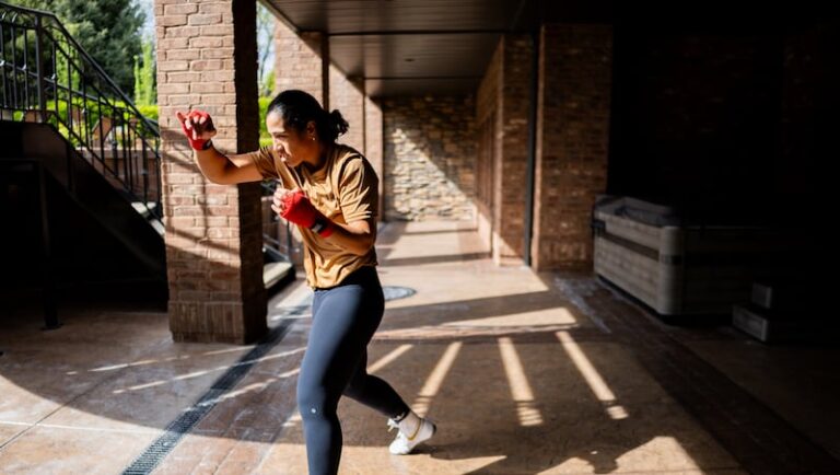 Latter-day Saint boxer repping her faith, family and culture in title fight | Latest Sports News
