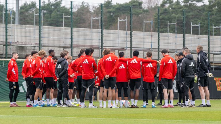 Union Berlin in a team huddle in training on Tuesday