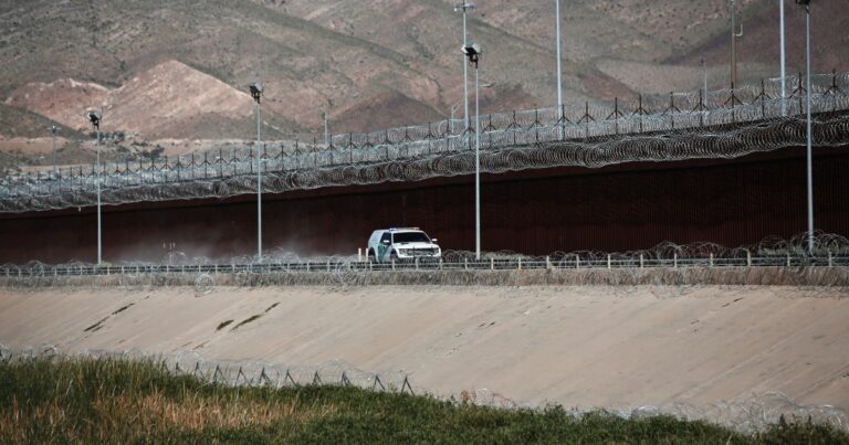 3-year-old immigrant was sexually abused in federal custody, lawsuit alleges-Breaking News, Latest Updates