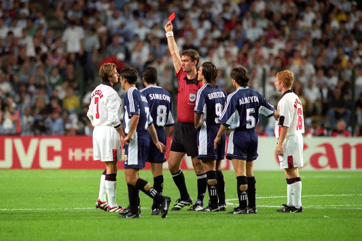 59 days to the World Cup: The red card that left David Beckham ‘broken’ | Latest Sports News