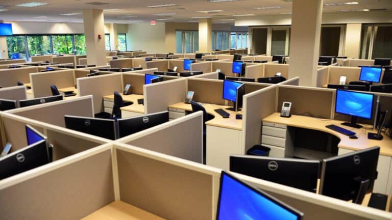 AI call center is off to a rocky start – Business News, Markets & Economy