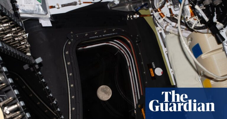 Artemis II sets new record as astronauts travel farther from Earth than ever before | Artemis II-Breaking News, Latest Updates