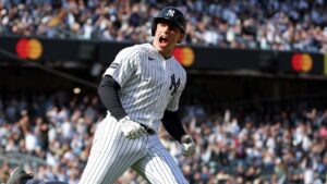 Ben Rice cleaning up in star-studded Yankees lineup | Latest Sports News