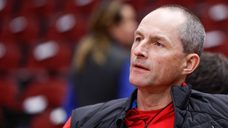 Bulls fire VP Arturas Karnisovas, GM Marc Eversley | Latest Sports News