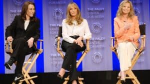 ‘Charlie’s Angels’ Stars Celebrate 50th Anniversary at PaleyFest Panel – Celebrity & Entertainment News