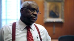 Democrats bash Justice Clarence Thomas but their plan to investigate ethics allegations is unclear-Breaking News, Latest Updates