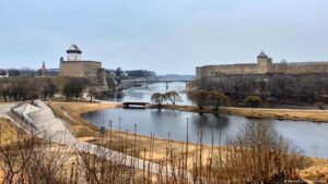 Does the Estonian city of Narva really want to join Russia?-Breaking News, Latest Updates