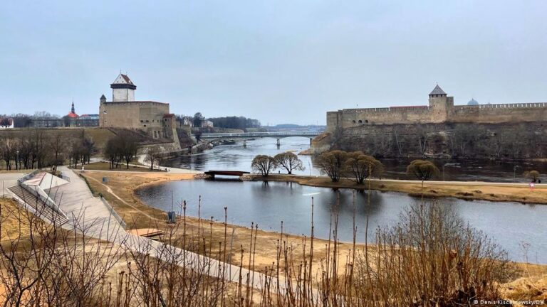 Does the Estonian city of Narva really want to join Russia?-Breaking News, Latest Updates