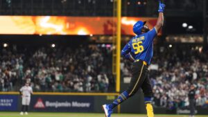 ESPN’s 2026 MLB Bat Flip Championship Belt tracker | Latest Sports News