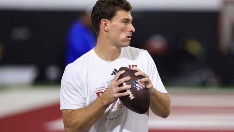 Expected No. 1 Fernando Mendoza puts on show at Indiana pro day | Latest Sports News