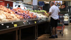 Grocery shock on the horizon for U.S. elections as Iran war drags on – Business News, Markets & Economy
