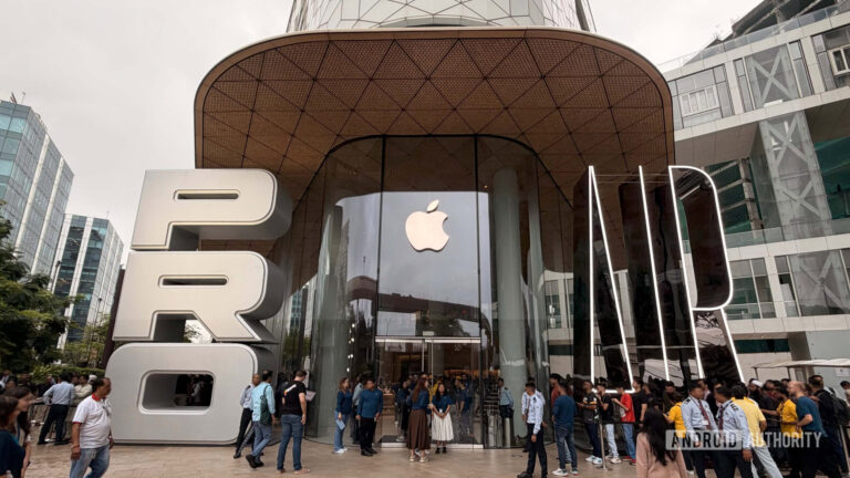 Heat is on for Android rivals as iPhone Fold reportedly enters production – Latest Technology News & Trends