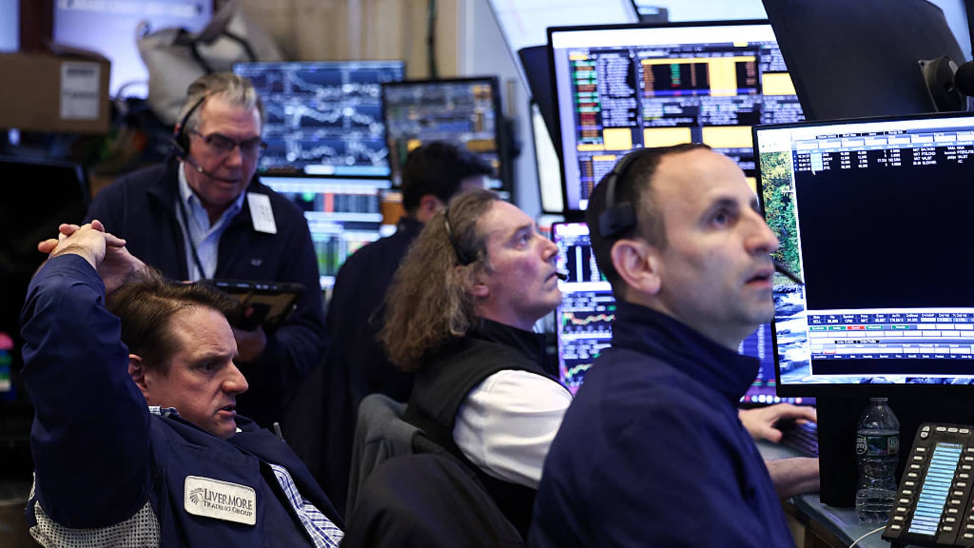 How market’s private credit crisis fears are spreading to bond ETFs – Business News, Markets & Economy