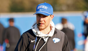Kentucky has Top-25 recruiting class after landing coveted QB | Latest Sports News