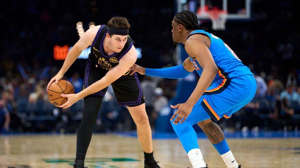 Lakers lose Reaves (oblique) for remainder of regular season | Latest Sports News