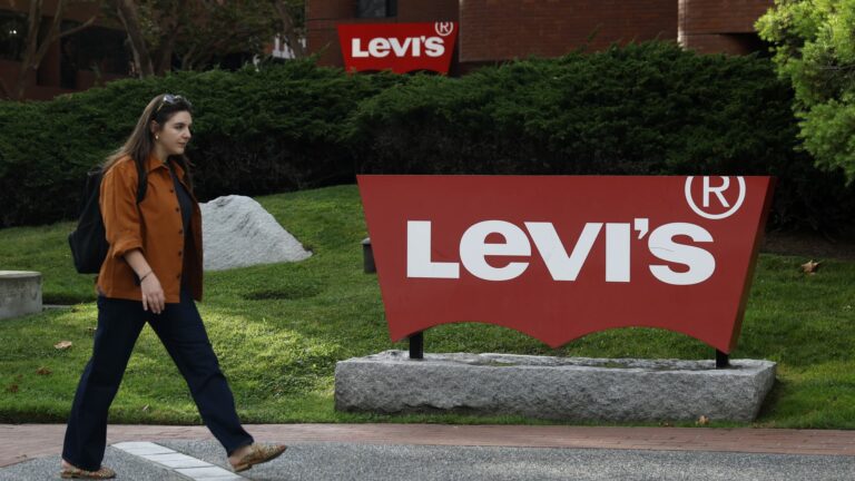 Levi Strauss (LEVI) earnings Q1 2026 – Business News, Markets & Economy