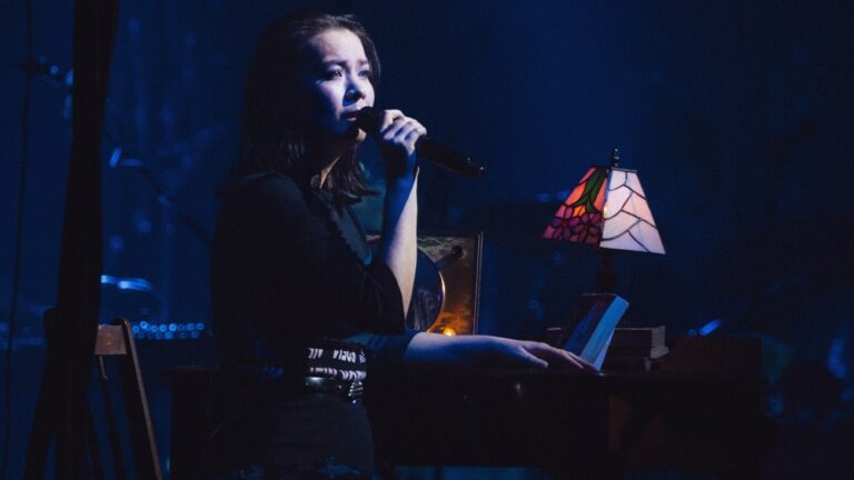 Mitski Brings Mania and Serenity to Residency at Hollywood High: Review – Celebrity & Entertainment News