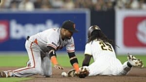 Padres’ lone big inning not enough as Giants jump on Márquez, keep hitting | Latest Sports News