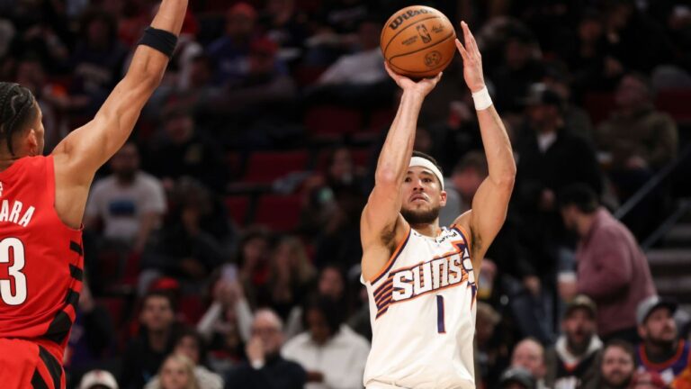 Redick gives no Doncic update as Lakers’ playoff prep begins | Latest Sports News
