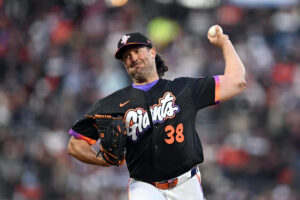 Robbie Ray rights the ship | Latest Sports News