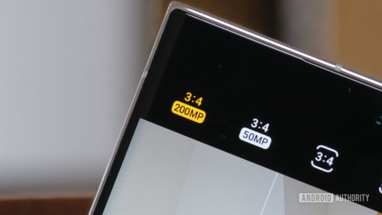 Samsung is using the 200MP sensor on the wrong camera – Latest Technology News & Trends