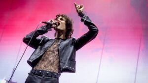 Sombr Announces 37-Date North America Fall Arena Tour – Celebrity & Entertainment News